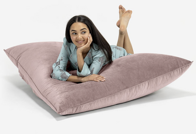 Maintenance Tips for Large and Extra-Large Cushions