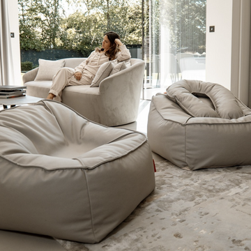 Bean Bag vs. Traditional Armchair: Which is Right for Your Space?