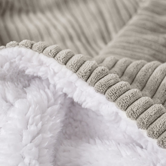 Sherpa Throw / Blanket - Cord Mink 04