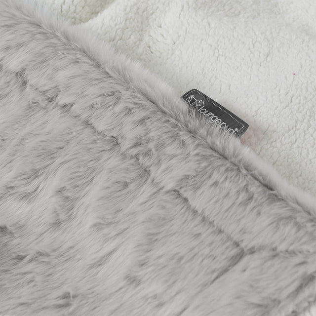 Sherpa Throw / Blanket - Faux Rabbit Fur Light Grey 02