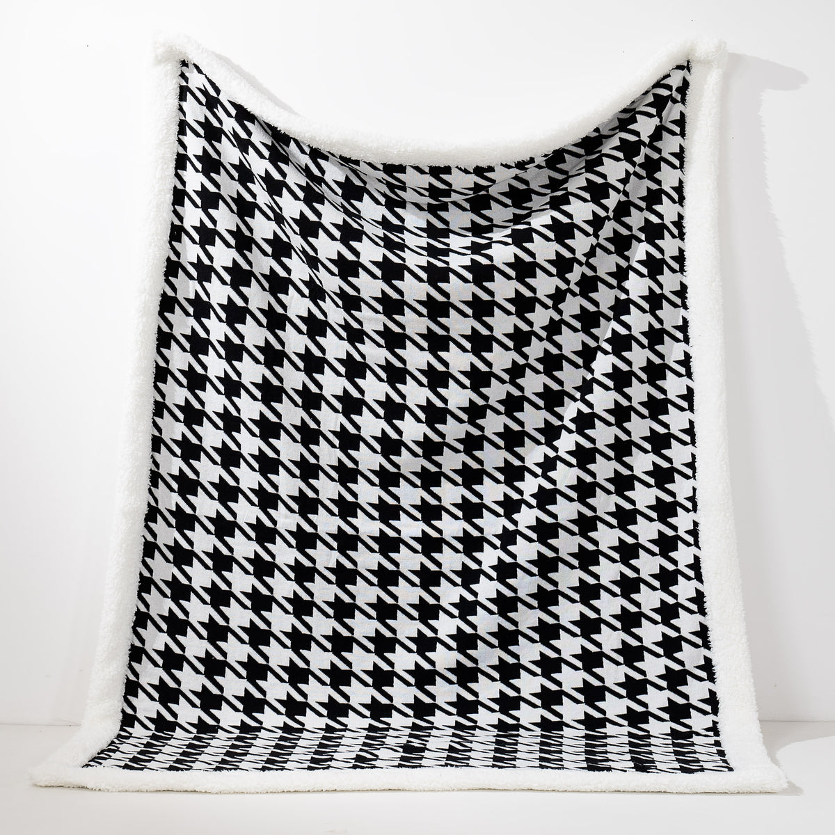 Black pug throw blanket hot sale