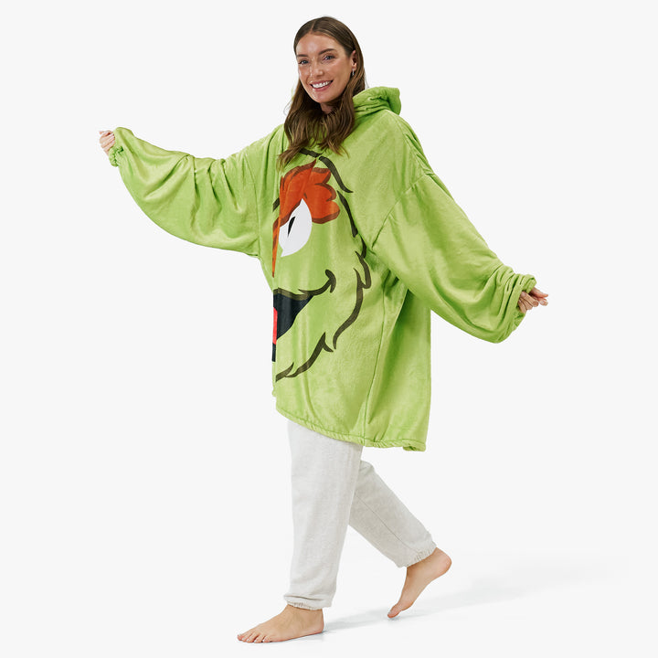 Oversized Adult Hoodie Blanket - Oscar The Grouch 02