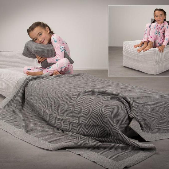 LOUNGE PUG Avery Single Futon Chair Bed Folding Sofa Bed Guest Bed Cord Ivory
