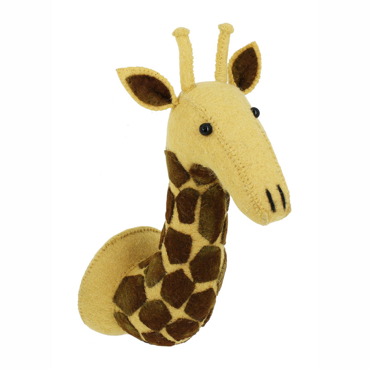 Mini Giraffe Head Wall Mount 01