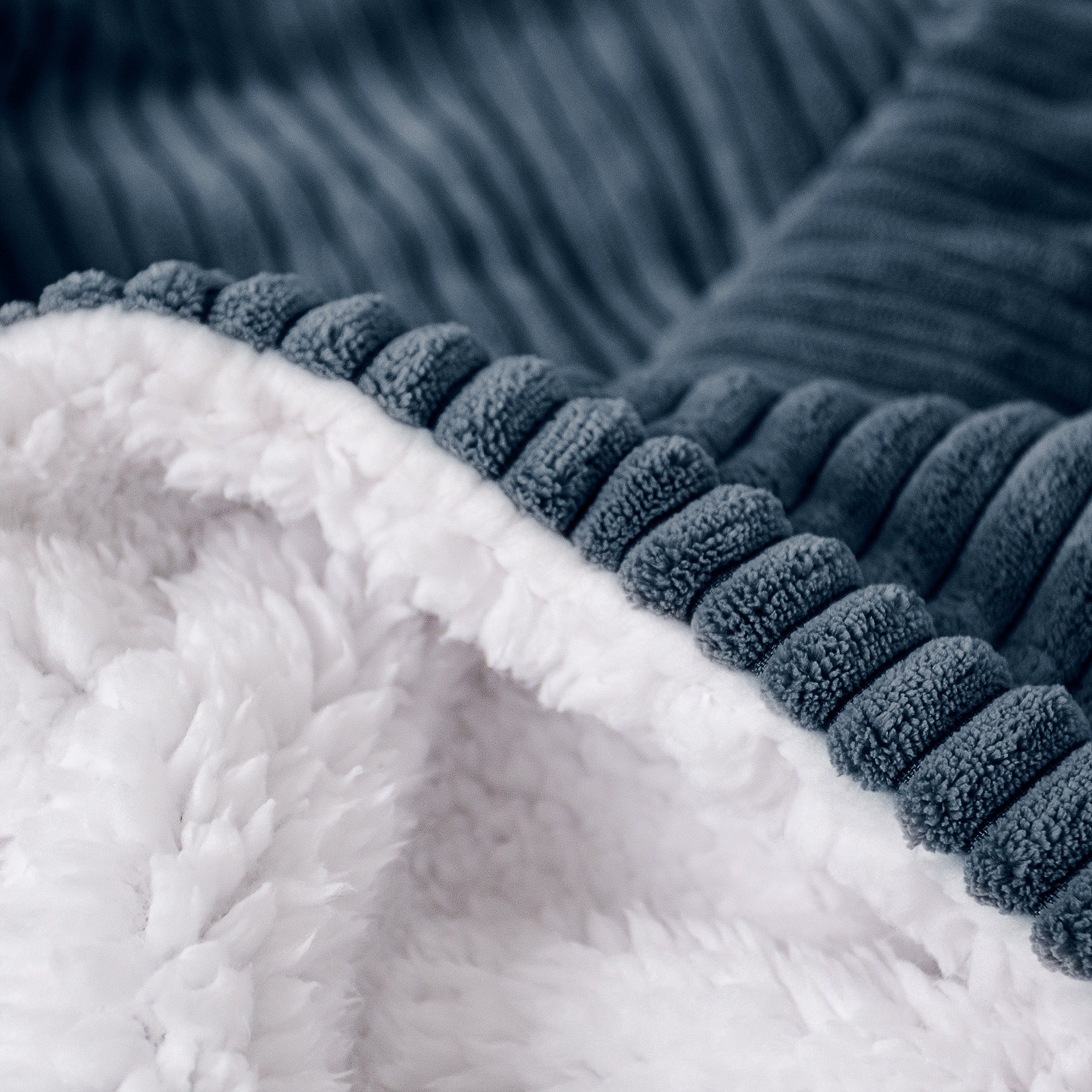 Navy blue sherpa blanket clearance