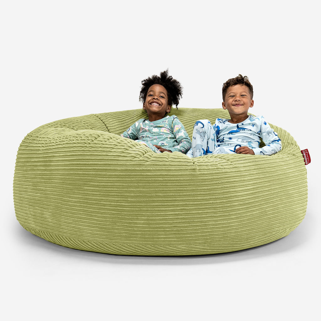 Huge store sack chair