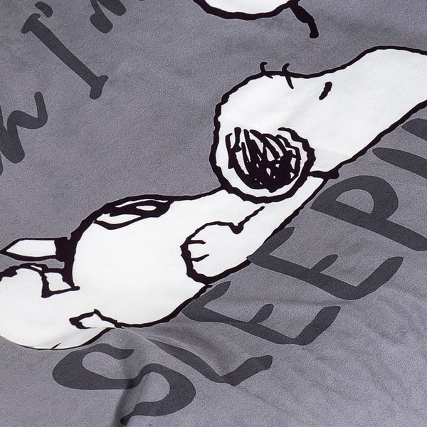 Snoopy Sloucher Medium Dog Bed - Sleeping Fabric Close-up Image