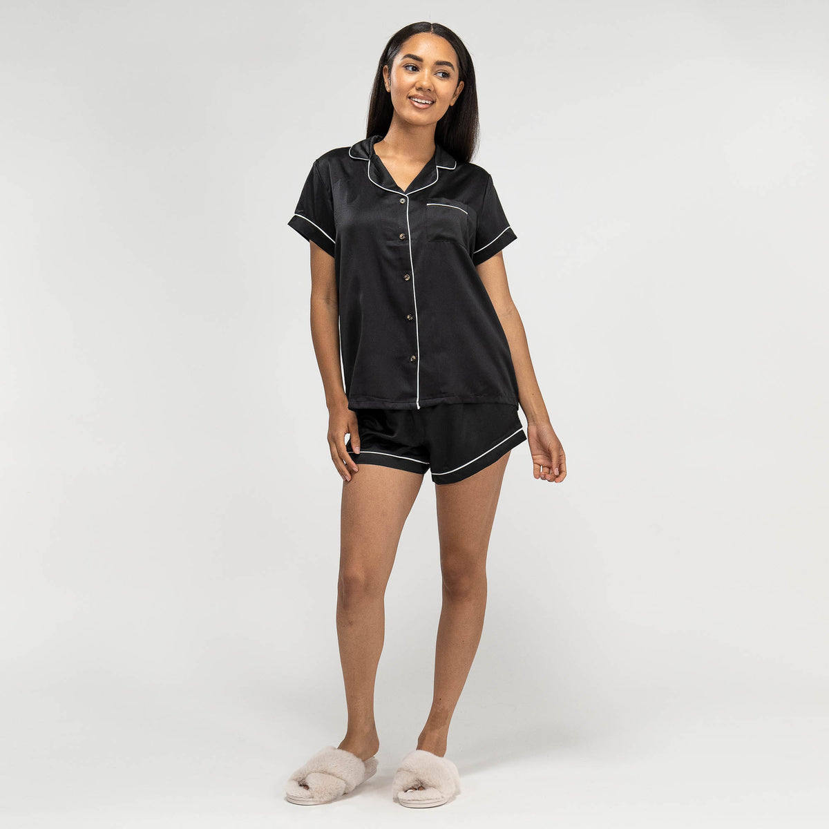 Short pyjamas hot sale
