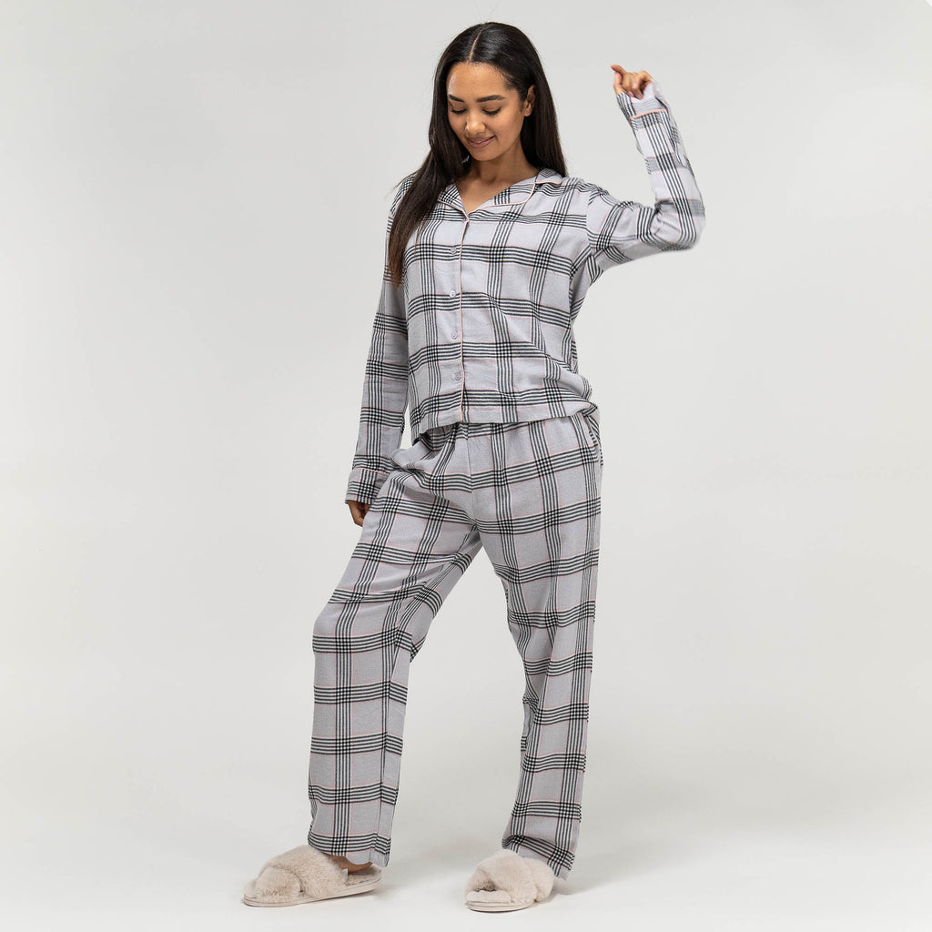 Women's Check Cotton Pyjamas 03